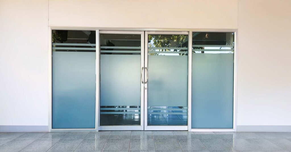 commercial glass doors dragging on the floor